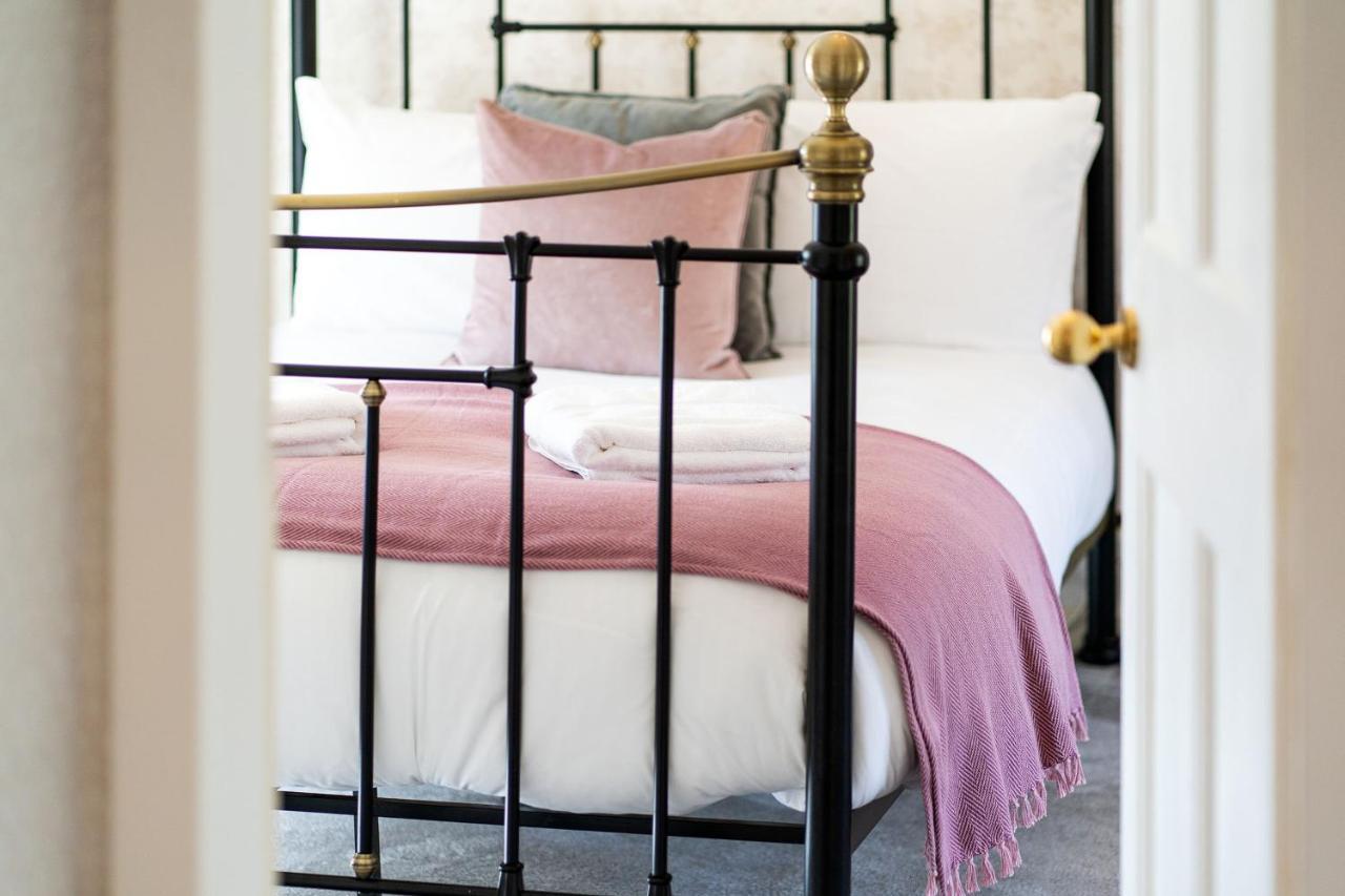 Thrums Cottage เคียร์รีเมอร์ ภายนอก รูปภาพ