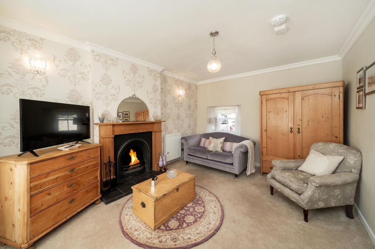 Thrums Cottage เคียร์รีเมอร์ ภายนอก รูปภาพ